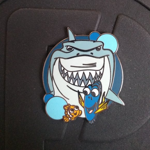 Disney Accessories - Disney Pin